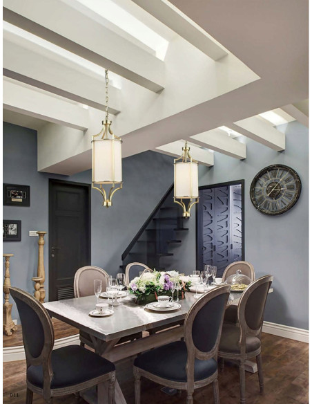 Lampa Wisząca Lunga Old Gold - Barokowa Elegancja z Kremowym Kloszem, Doskonała do Każdego Wnętrza