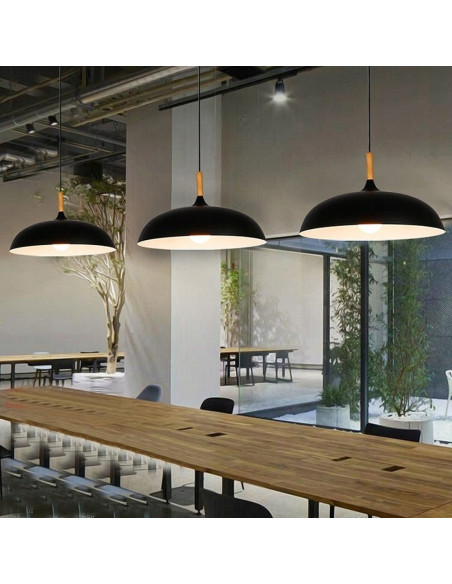 Lampa wisząca SAUCER – Nowoczesny design w białym kolorze z drewnianymi akcentami do kuchni i salonu