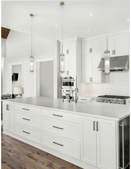 Lampa wisząca Fiatto I Nero - elegancka lampa w szklanym kloszu do nowoczesnych wnętrz i biura