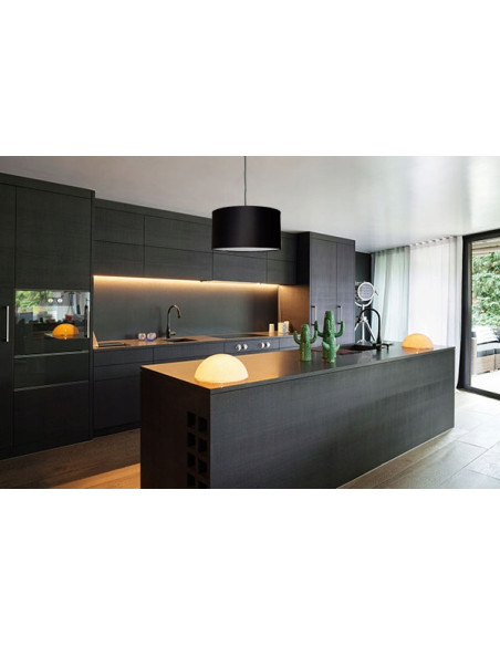 Elegancka lampa wisząca INDIGO z cylindrycznym abażurem – nowoczesny design do salonu i jadalni, dostępna w różnych kolorach.