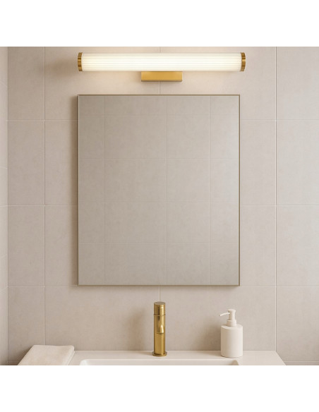 Kinkiet LED Vena z regulacją barwy światła w eleganckim złotym wykończeniu, idealny do nowoczesnych wnętrz.