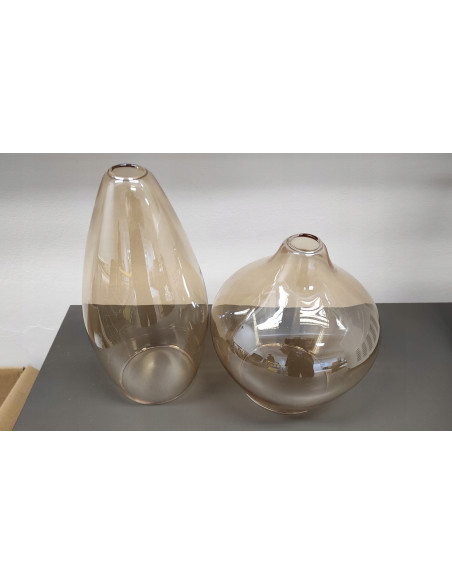 Kaskadowy żyrandol AMBER MILANO 9 z eleganckimi kloszami do biura i salonu – nowoczesny akcent oświetleniowy