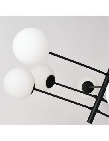 Lampa wisząca Oviedo 8-punktowa w czerni - nowoczesny design od Azzardo dla eleganckich wnętrz.