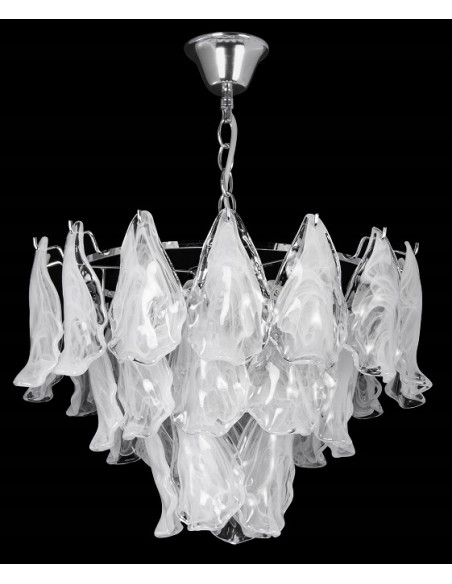 Luksusowy żyrandol Venti Crystal z mlecznymi kloszami E27, idealny do nowoczesnych aranżacji wnętrz.