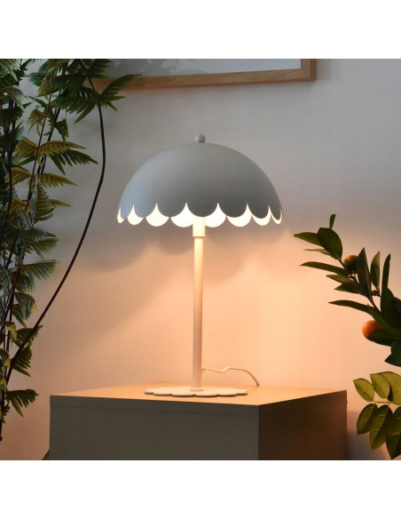 Lampa biurkowa FLOW - Nowoczesne oświetlenie dziecięce z eleganckim designem i funkcjonalnością do nauki i pracy.