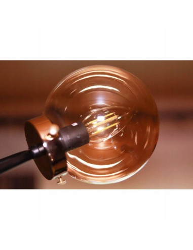 Lampa sufitowa Sagito – elegancka lampa z mosiężnymi akcentami, z regulacją intensywności i nowoczesnym designem.