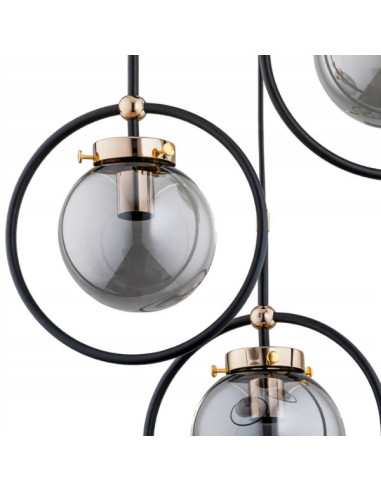 Lampa wisząca AKIRA z asymetrycznym designem, 3 źródła E14, czarny stelaż, nowoczesny styl do każdego wnętrza.