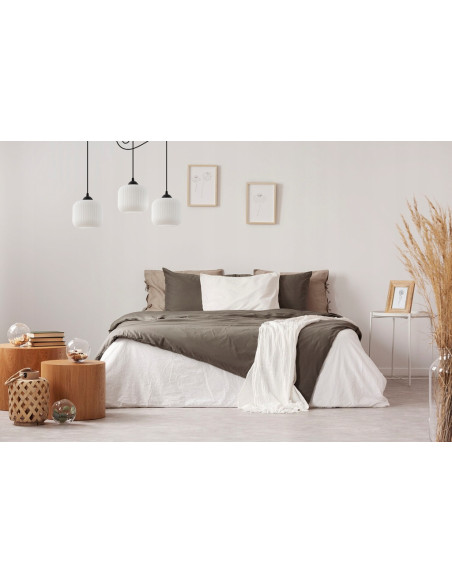 Lampa wisząca RIFFLE 3 ramienna, nowoczesne oświetlenie loftowe z białymi kloszami do jadalni i salonu