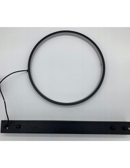 Lampa wisząca LED ORION LONG z bańkowymi kloszami w czarnym metalu – nowoczesny design do jadalni i eleganckich wnętrz.