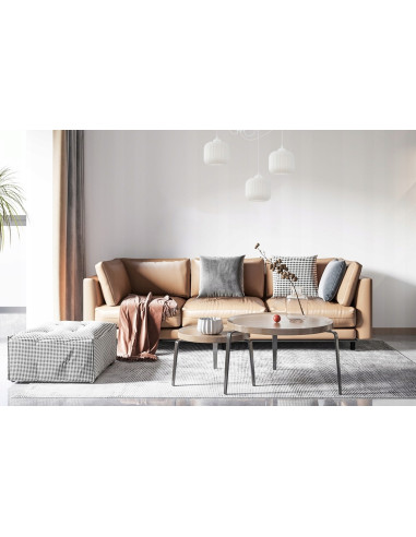 Lampa sufitowa RIFFLE z 3 kloszami w kolorze białym – eleganckie oświetlenie do nowoczesnych wnętrz.