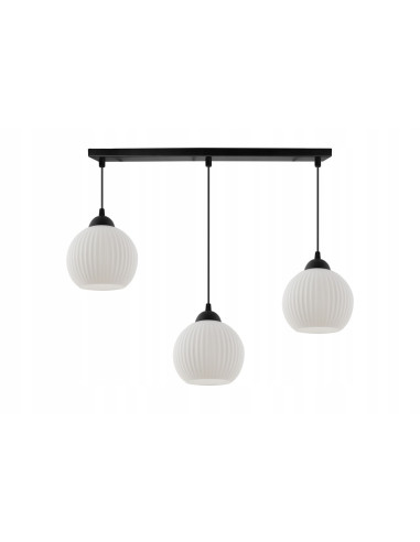 Nowoczesna lampa wisząca RIFFLE z trzema źródłami światła, minimalistyczny design w bieli i czerni do jadalni i salonu.