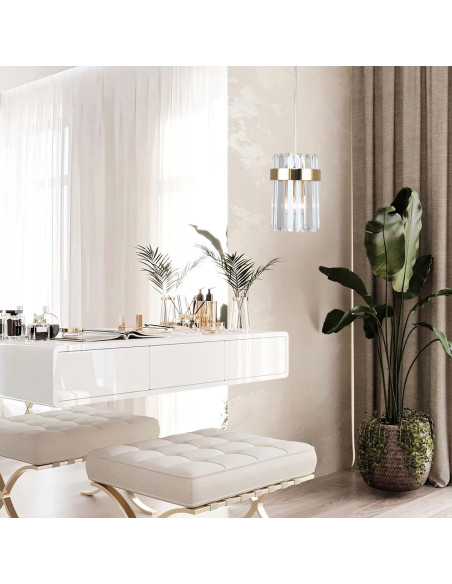 Lampa wisząca Vetro w złotym kolorze z kryształowymi akcentami - luksusowy element nowoczesnego wnętrza glamour.