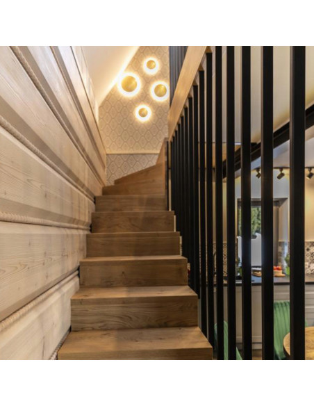 Plafon z regulowanym oświetleniem LED Platillo w złotym kolorze – nowoczesny design do sypialni i biura