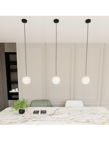 Lampa wisząca ROYAL, minimalistyczna kula biała z złotymi akcentami, eleganckie oświetlenie do salonu i kuchni