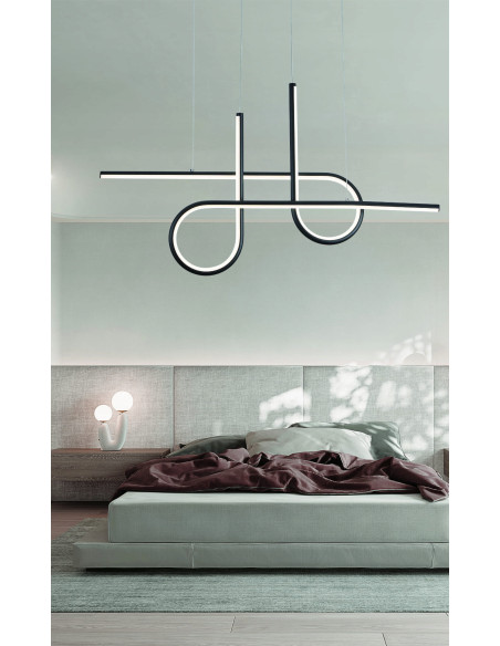 Nowoczesna lampa wisząca BARREL w kolorze czarnym z geometrycznym designem do eleganckich wnętrz.