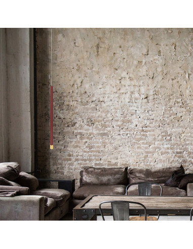 Lampa wisząca Lungo 1 w eleganckim czerwonym metalu z regulacją wysokości - idealna do nowoczesnych wnętrz.