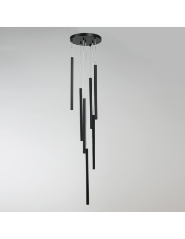 Nowoczesna lampa wisząca Lungo 7, czarna, z regulacją wysokości – eleganckie oświetlenie do salonu i biura.