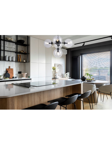 Lampa sufitowa IMPERIA 4-punktowa z regulacją, czarna metalowa konstrukcja, eleganckie oświetlenie do wnętrz.