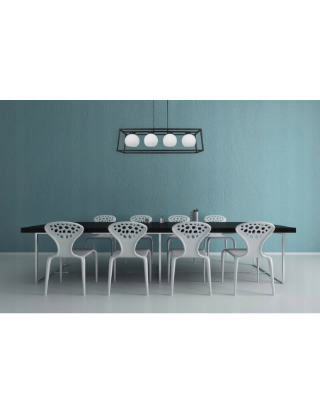 Lampa wisząca ELIZA CAGE - industrialny żyrandol z mlecznymi kloszami, 4 źródła E27, styl nowoczesny.