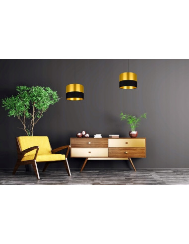 Lampa wisząca GOLDEN E27 – elegancki dodatek w złotym kolorze do stylowego salonu, kuchni czy biura.