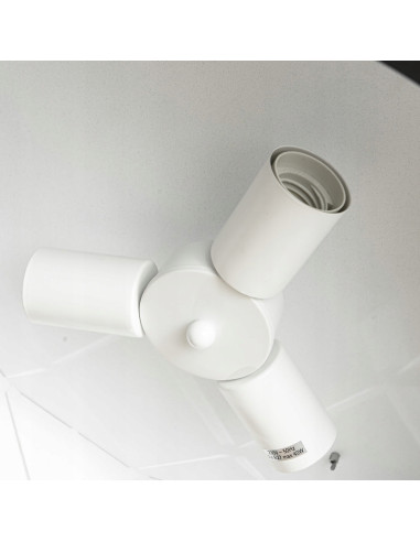 Lampa wisząca Reus w czerni z metalowym kloszem - nowoczesny design, 120 cm, idealna do eleganckich wnętrz.