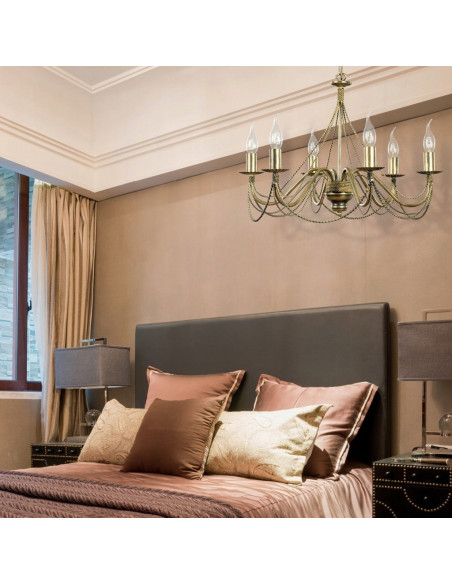 Ekskluzywny żyrandol barokowy TORI w kolorze złotym, 6 punktów świetlnych E14 - elegancja do salonu i sypialni.