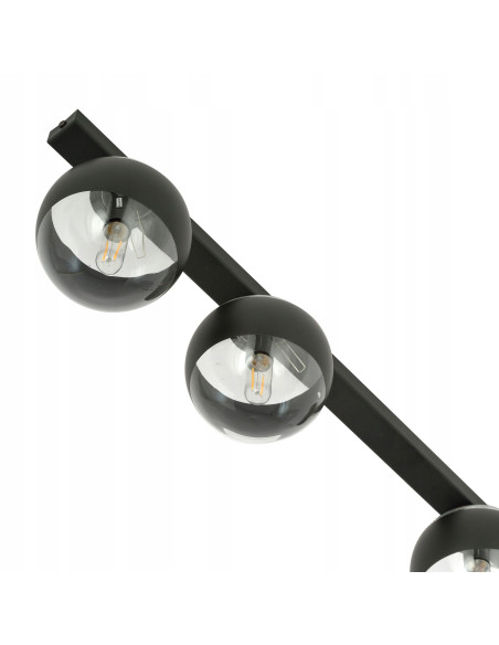 Stylowy plafon FIT z trzema źródłami światła i czarną oprawą - nowoczesne oświetlenie do wnętrz kuchennych i biurowych