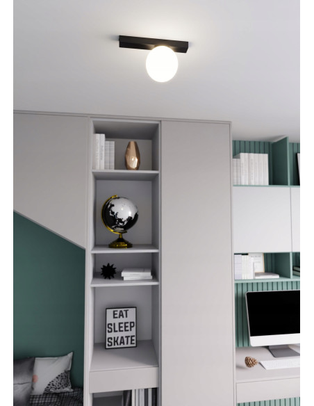 Lampa sufitowa FIT w stylu industrialnym - eleganckie i minimalistyczne oświetlenie do biura oraz jadalni.