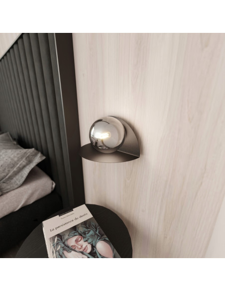 Lampka Nocna FORM - Grafitowa Bańka w Minimalistycznym Stylu do Nowoczesnych Wnętrz