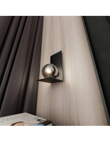 Lampa FORM Srebrna Kula - Nowoczesne Oświetlenie Minimalistyczne do Salonu i Przedpokoju, Wysoka Jakość