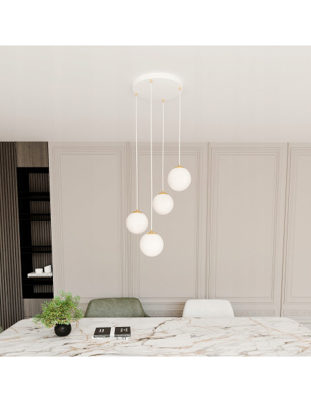 Lampa sufitowa LEVEL - nowoczesny żyrandol w białych kulach ze złotymi akcentami, eleganckie oświetlenie ROYAL.