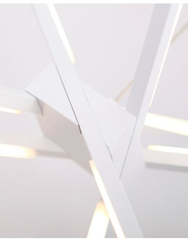 Elegancki żyrandol LED Spider w białym kolorze, 200 cm, nowoczesne oświetlenie do salonu, stylowe akcenty wnętrzarskie.