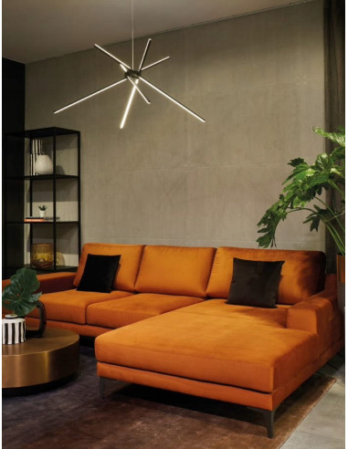 Elegancki żyrandol LED Spider w białym kolorze, 200 cm, nowoczesne oświetlenie do salonu, stylowe akcenty wnętrzarskie.