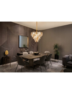 Lampa wisząca Arwena z szklanymi liśćmi w odcieniach złota i kremu - elegancka ozdoba do Twojego wnętrza.