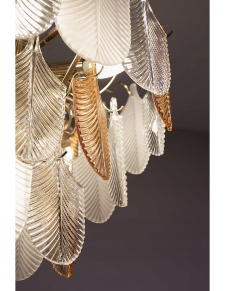 Lampa wisząca Arwena z szklanymi liśćmi w odcieniach złota i kremu - elegancka ozdoba do Twojego wnętrza.