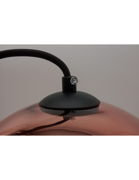 Lampa wisząca MIRROR GLOW - eleganckie oświetlenie z lustrzanym kloszem w kolorze miedzi do nowoczesnych wnętrz.