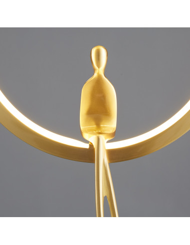 Złota lampa wisząca AMICI z mosiądzu LED – nowoczesna elegancja do jadalni i salonu