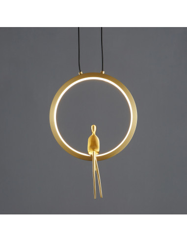 Złota lampa wisząca AMICI z mosiądzu LED – nowoczesna elegancja do jadalni i salonu