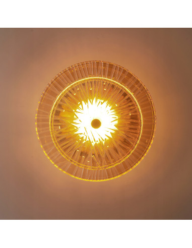 Kinkiet LUXIO w kolorze bursztynowym - nowoczesna lampa LED do salonu, sypialni i biura, elegancki design.