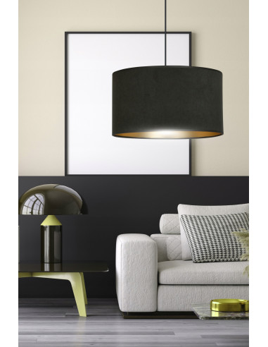 Lampa abażurowa HILDE z eleganckim złotym akcentem – idealna do salonu, jadalni i biura, nowoczesny styl w Twoim wnętrzu