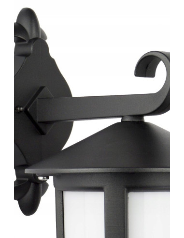 Lampa zewnętrzna Su-ma CORDOBA II - elegancki kinkiet do ogrodu, odporna na warunki atmosferyczne, stylowy design.