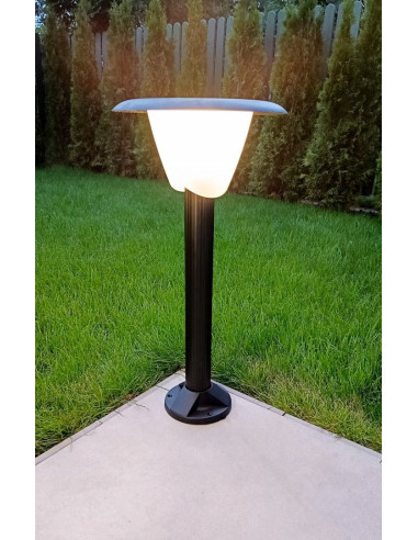 Lampa ogrodowa BIANCA 116 cm z IP65 – eleganckie oświetlenie do ogrodu i przestrzeni komercyjnych