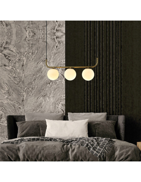 Lampa wisząca Alisa - nowoczesne złote oświetlenie z eleganckimi białymi kulami do biur i wnętrz.