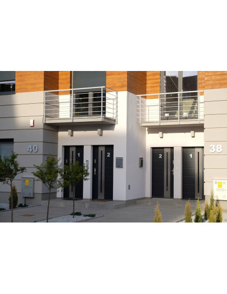 Nowoczesna lampa ogrodowa Adela 8002 AL, srebrna, 60W, minimalistyczny design, idealna do tarasu i elewacji