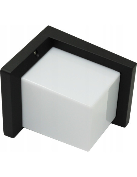 Kinkiet zewnętrzny TAURUS - elegancka oprawa w czerni i bieli do stylowego oświetlenia elewacji i tarasów