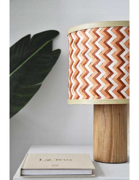 Lampa stojąca PHIL z plecionego bambusa – styl orientalny, beżowa, brązowa, pomarańczowa, idealna do jadalni i salonu