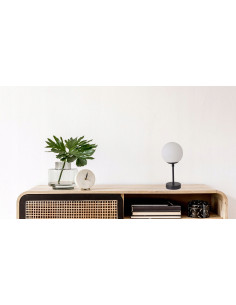 Lampa biurkowa DORADO – nowoczesne oświetlenie z metalowym stelażem i szklanym kloszem do biura i gabinetu. 2