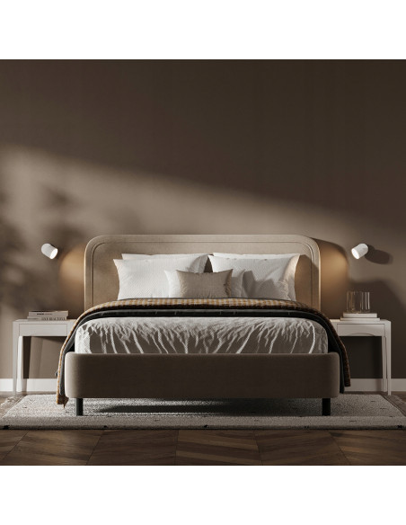 Lampa sufitowa Kendal, biała, minimalistyczna, z ruchomym źródłem światła, idealna do kuchni i nie tylko.