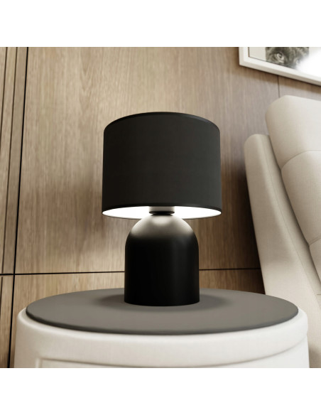 Lampa nocna Aspen z eleganckim czarno-żółtym abażurem - idealna do stylowych wnętrz i wieczornego czytania