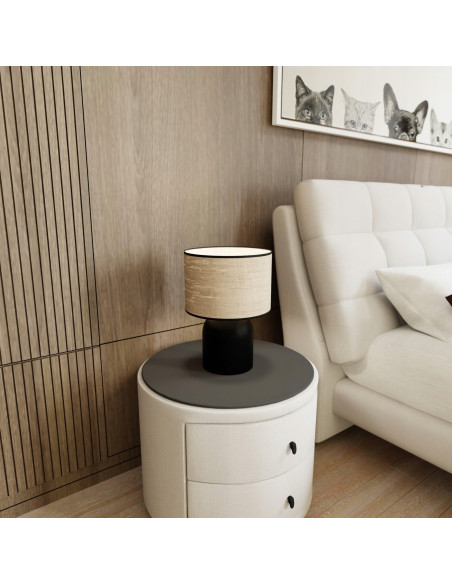 Lampa biurkowa ASPEN z rattanu w czerni - nowoczesny design idealny do biura, salonu i hotelu.